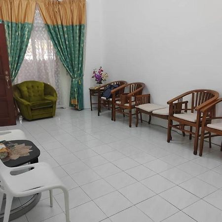 De' Aman Homestay Jitra Esterno foto